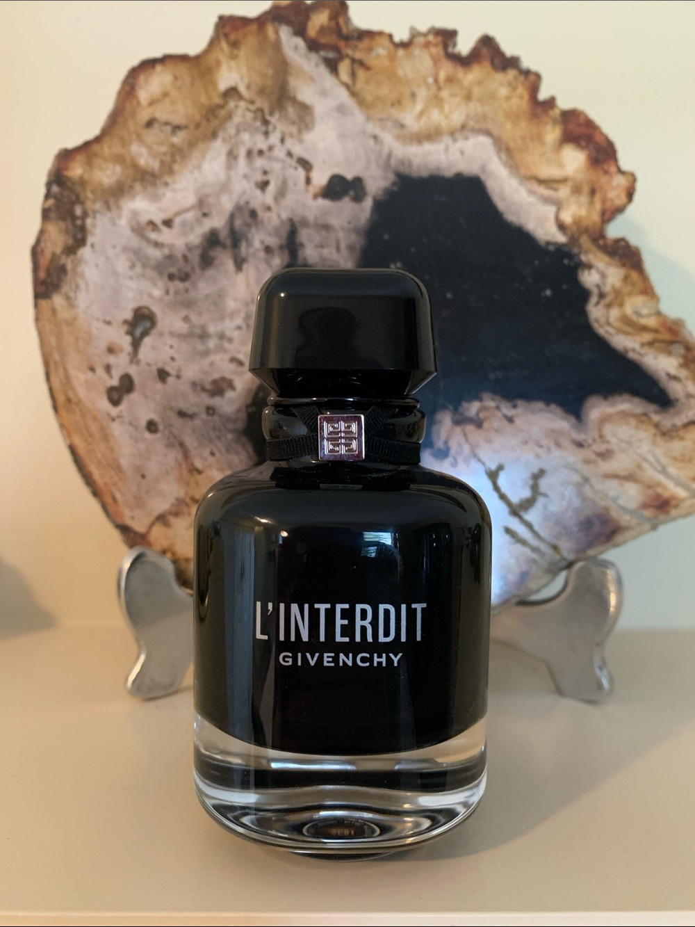 Givenchy L'Interdit Intense - Picture 5 of 7